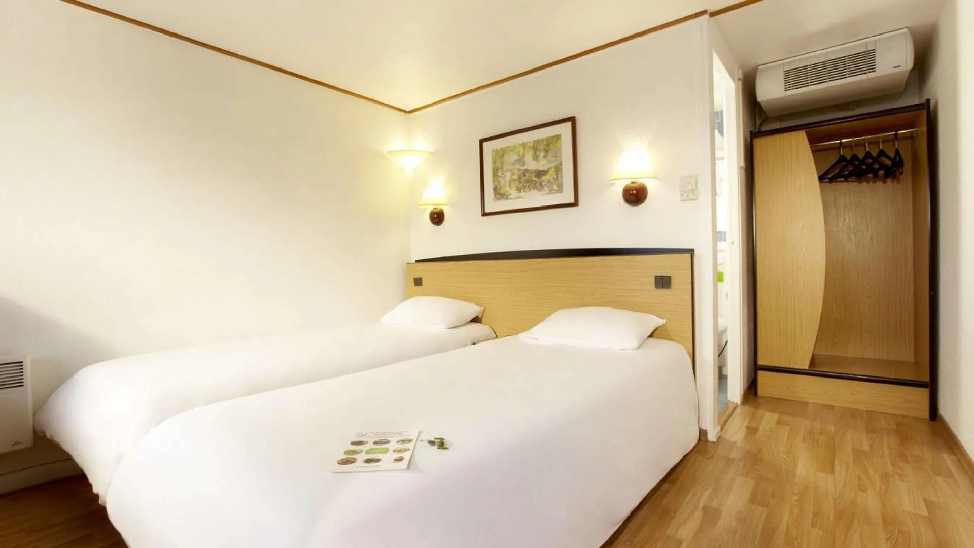 Campanile Clermont Thiers Hotel 3*,  France
