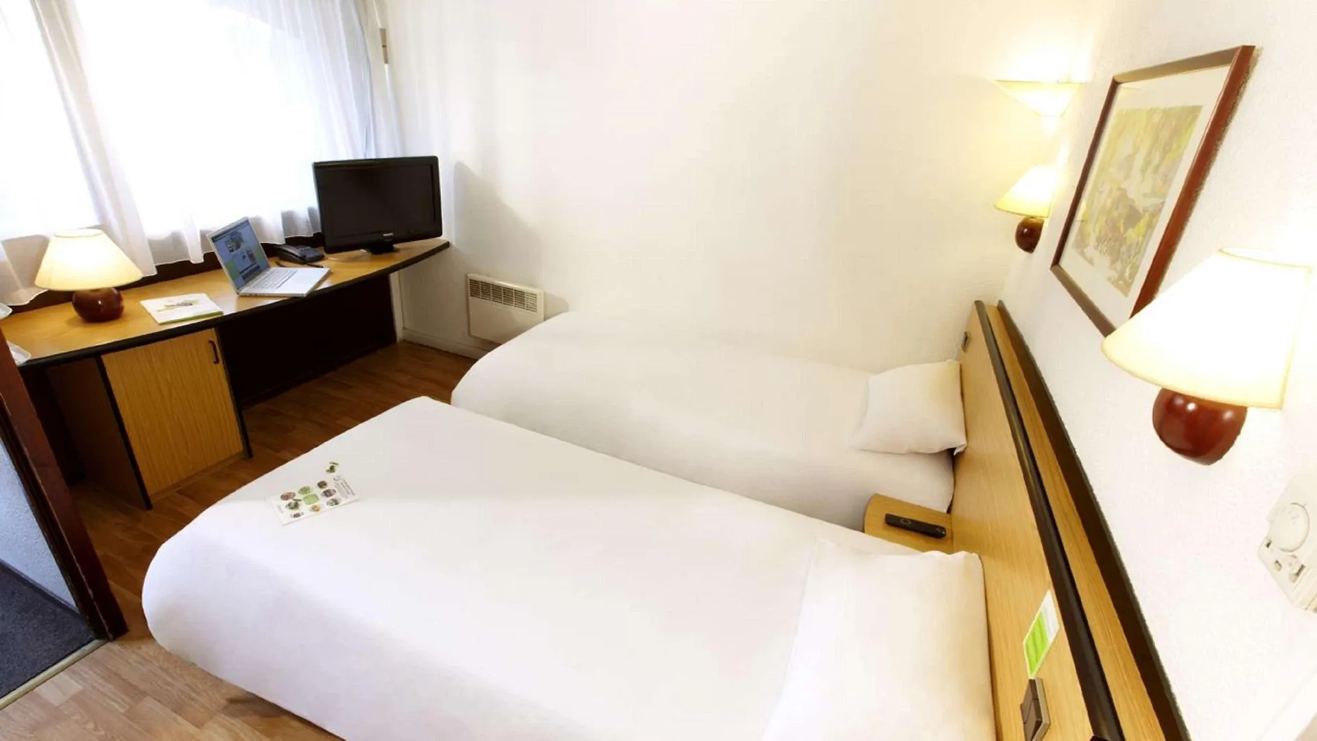 Campanile Clermont Thiers Hotel