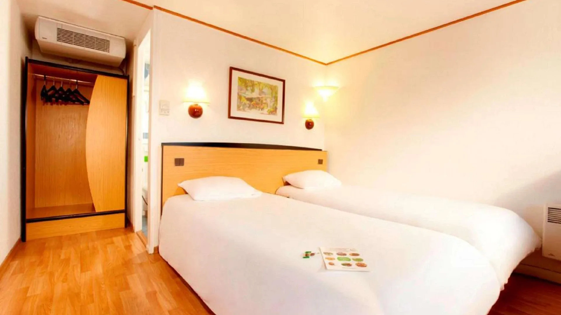 Campanile Clermont Thiers Hotel